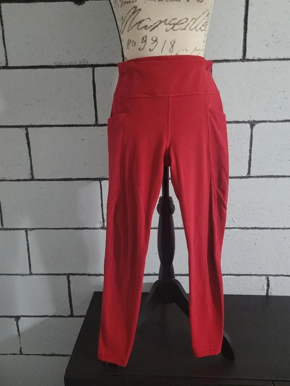 Athleta Girl Red Leggings Sz XL/ 14